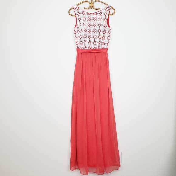 Lela Rose Dresses & Skirts - Lela Rose Bridesmaid Gabriela Lace Gown Size 8